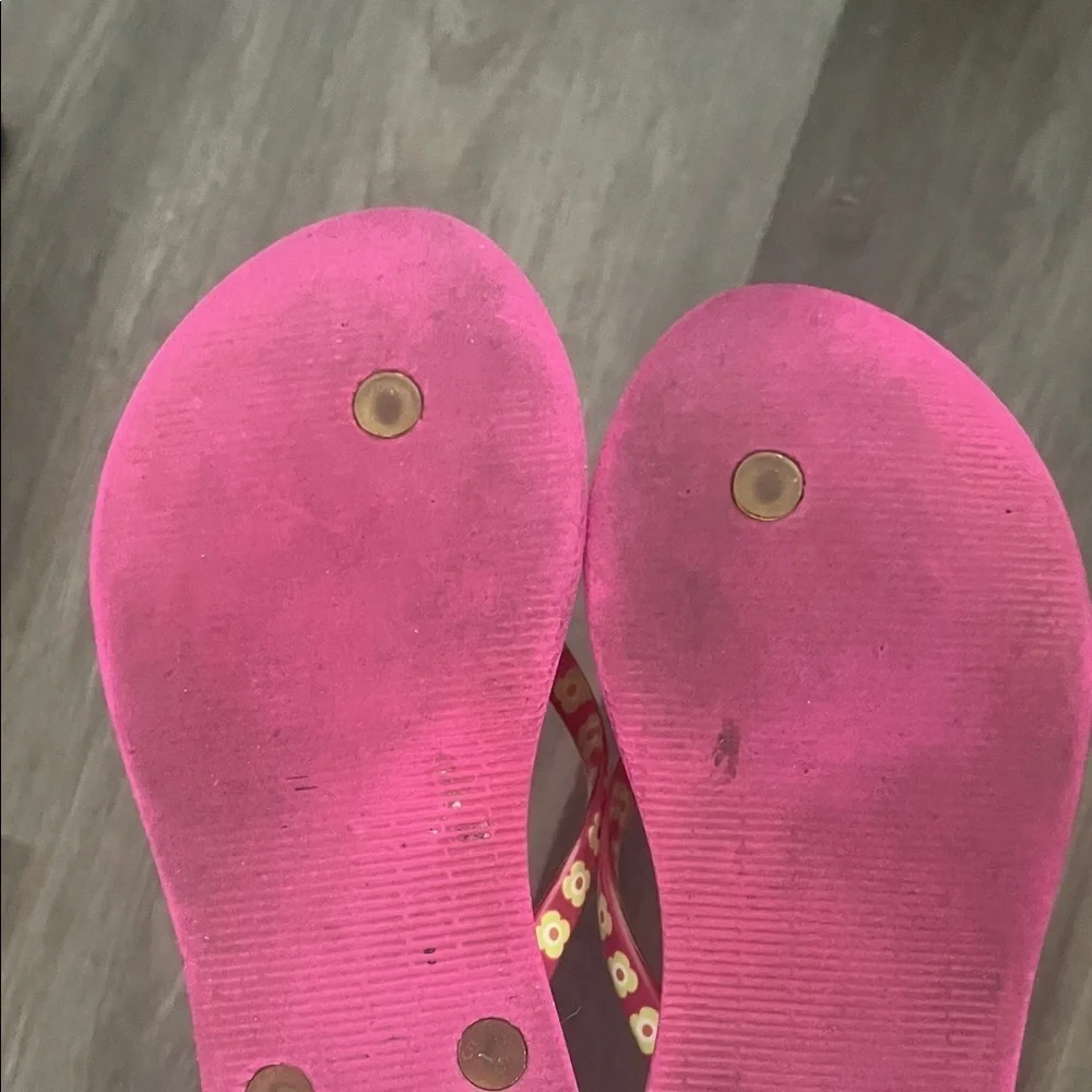 Vera Bradley Pink Paisley Sandals flip flops  size 7 preowned